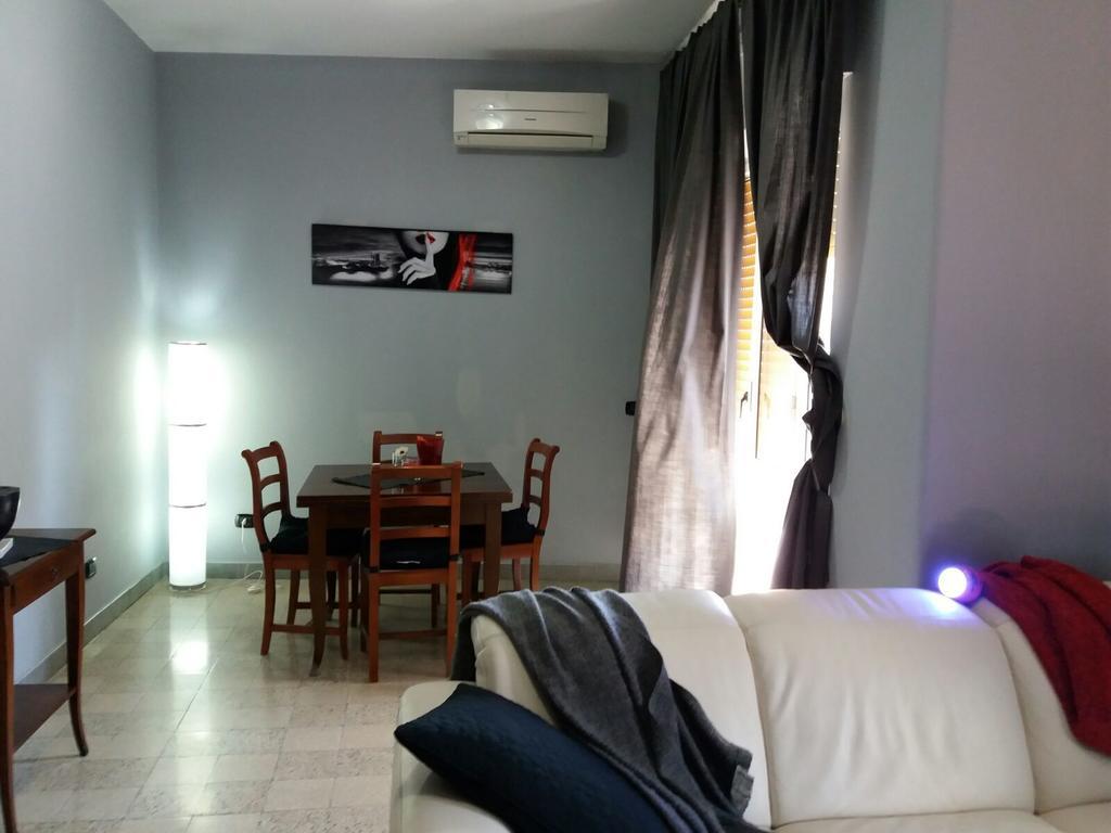 B&B Italia Napoli Naples Exterior photo