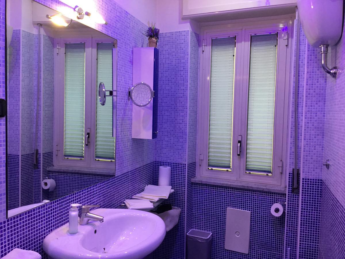 B&B Italia Napoli Naples Exterior photo